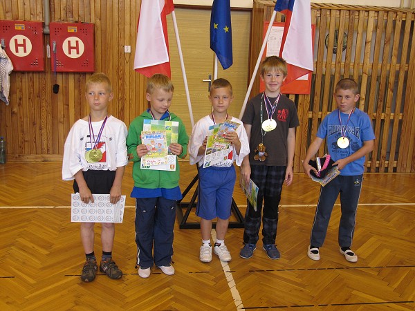 Sportovní den 1. - 6. ročníku (01.06.2012)