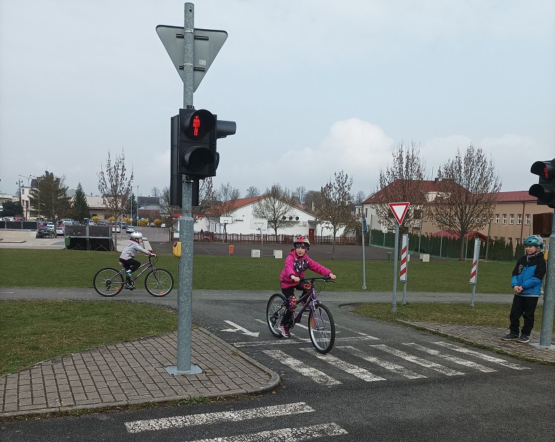 Dopravní výchova 3. roč. (15.04.2026)